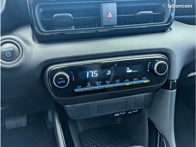 Toyota Yaris Hybride 116h Design MY25 (image 21)
