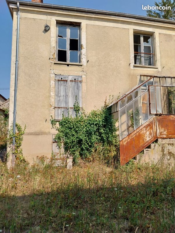 Maison 10 pièces 250 m² · à Champagne-sur-Seine · 250 m² · 325 000 €