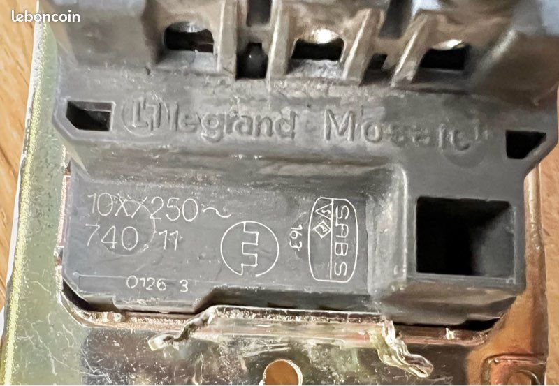 077777L Créer un va-et-vient sans fil Mosaic complet - Legrand