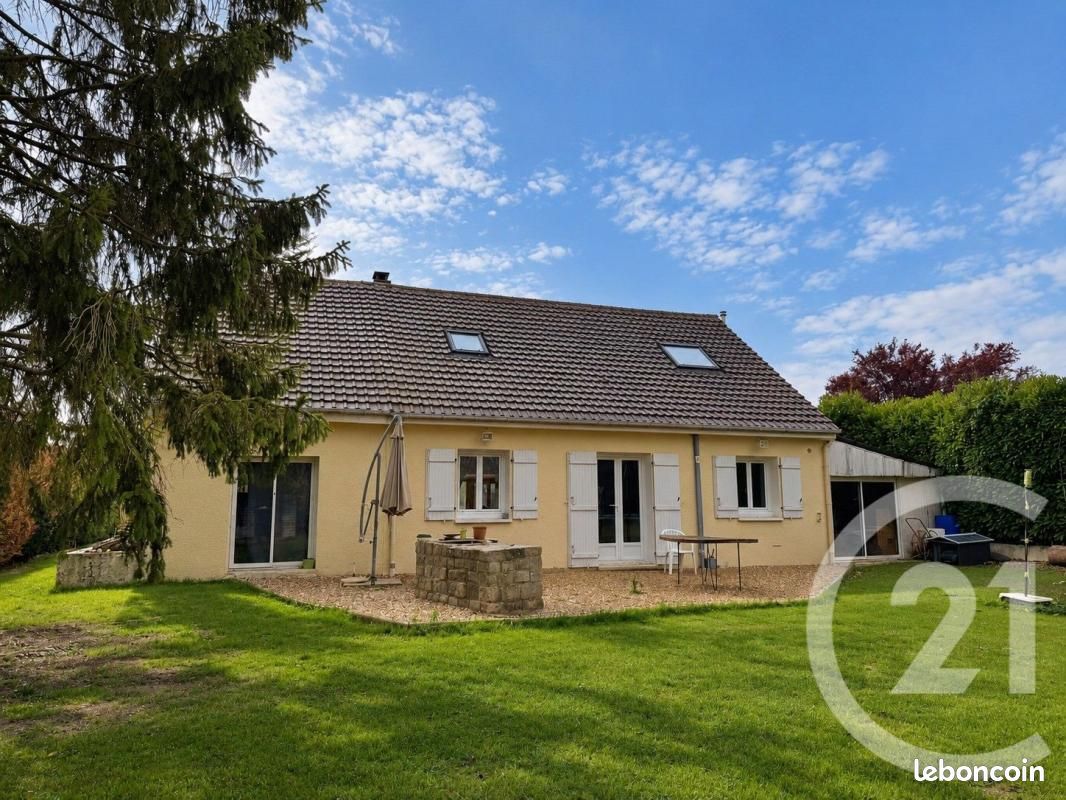 Maison 5 pièces 135 m² · à Abondant · 135 m² · 315 000 €