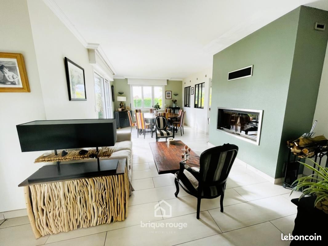 Maison 6 pièces 195 m² · à Vaudricourt · 195 m² · 462 000 €