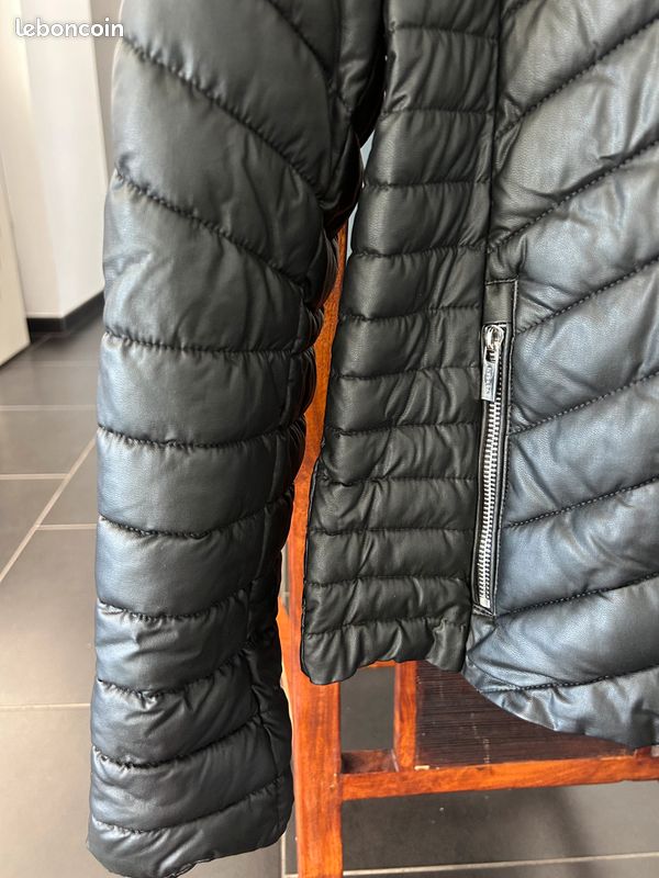 Doudoune MORGAN matelassée à capuche fausse fourrure taille 36 (image 5)