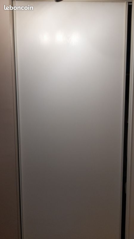 Portes de placard coulissantes (image 1)