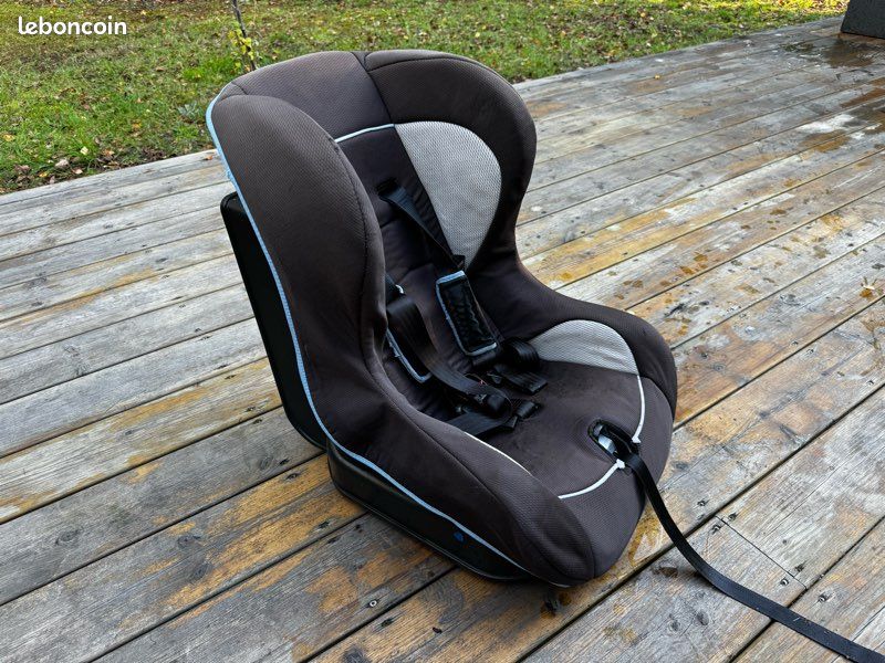 Siège auto bébé bon état (image 1)