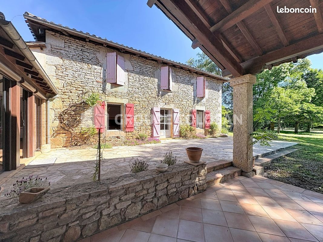Maison 8 pièces 280 m² · à Montauban · 280 m² · 470 000 €