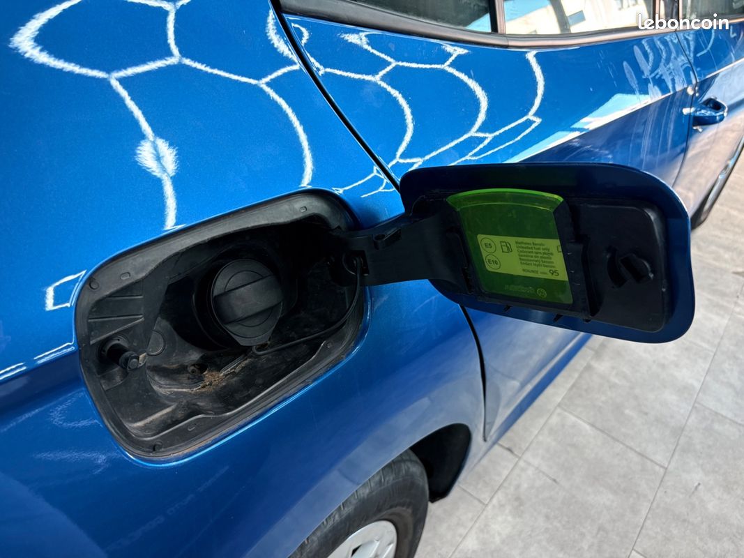 Skoda FABIA 1.0 TSI 95 CH BVM5 Ambition 2EME MAIN + CARPLAY + RADARS AV/AR + GARANTIE 12 MOIS (image 48)