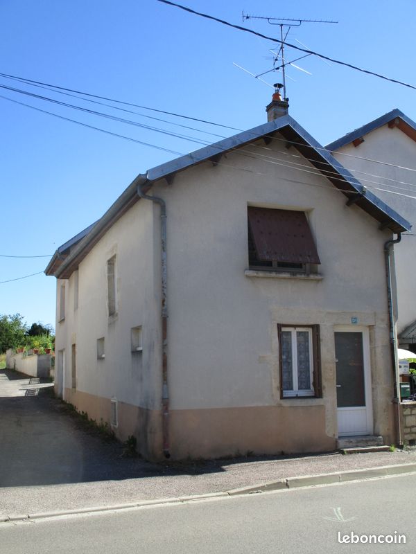 Maison 5 pièces 89 m² · à Selongey · 89 m² · 65 000 €