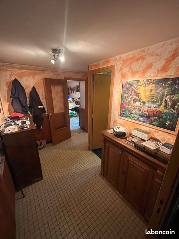 Maison 8 pièces 246 m² · à Mâcon · 246 m² · 230 000 €