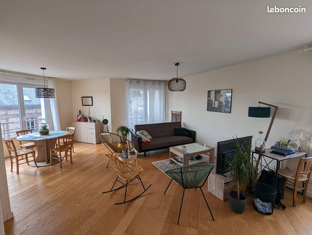 Appartement 3 pièces 76 m² · à Bois-Guillaume · 76 m² · 867 €