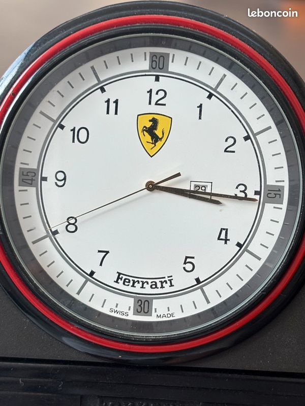 Coffret Pendule Ferrari Formula - Superbe état - Fabriqué Au Japon