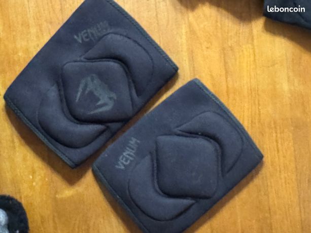 Protège-Tibias Evoshield 13,5-15,5 Pouces - Gris - Occasion Très Bon État