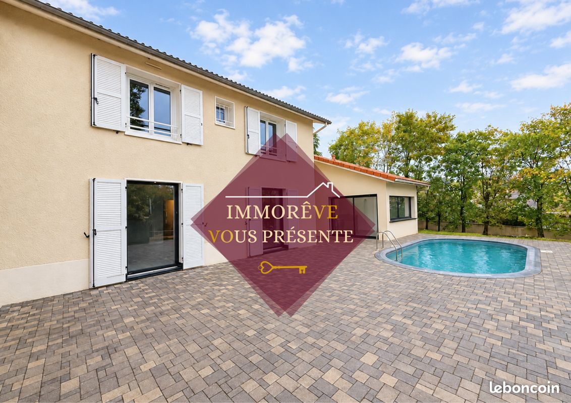 Maison 5 pièces 142 m² · à Roussillon · 142 m² · 335 000 €