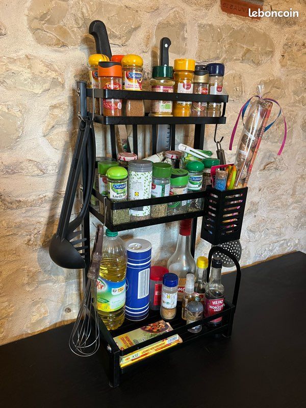 Rangement à épices et accessoires de cuisine – métal noir (image 1)