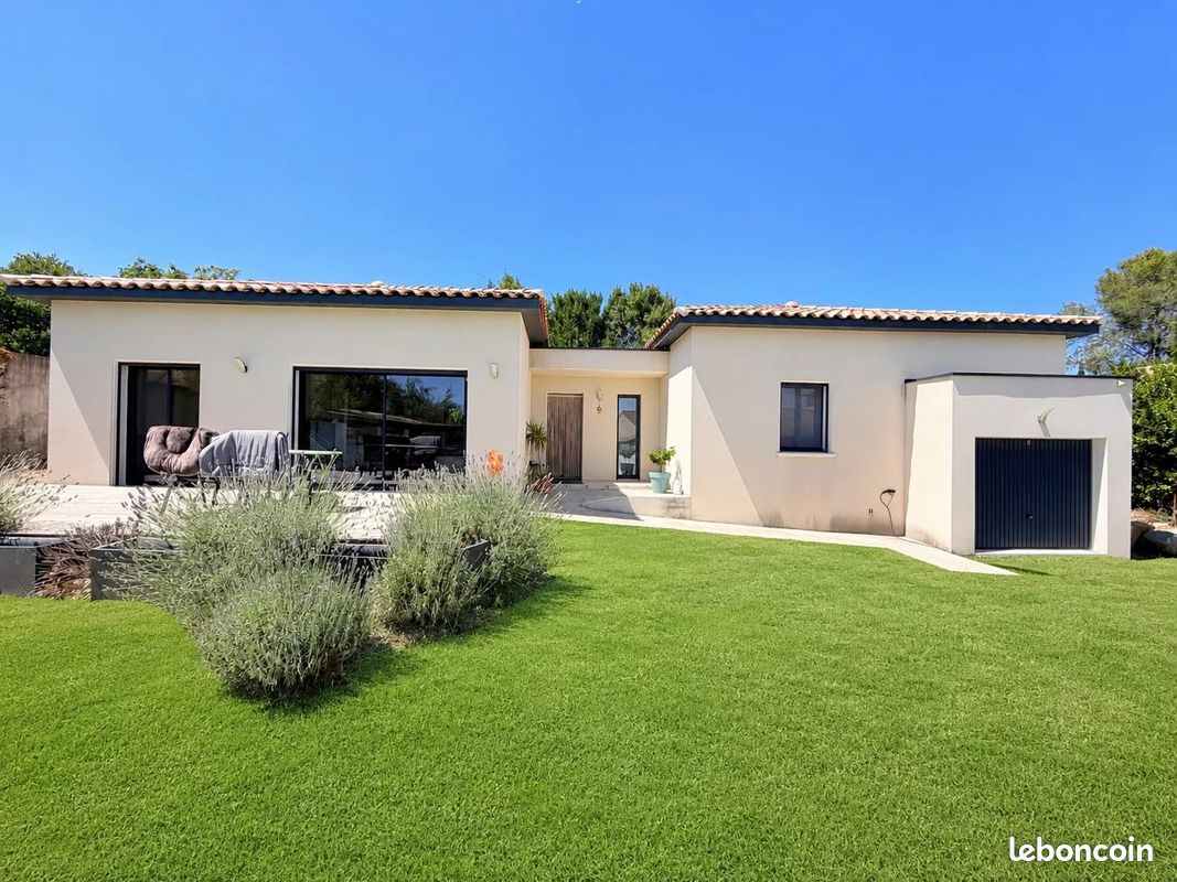 Villa 5 pièces 115 m² (image 1)