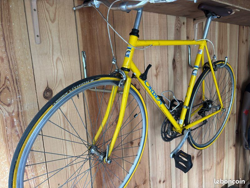 roue avant bois moyeux PRIVVY vélo collection ancien eroica roue avant bois moyeux PRIVVY vélo collection ancien eroica