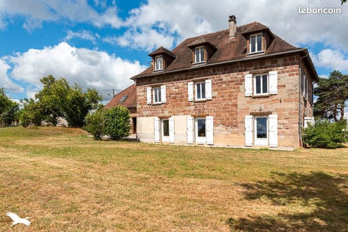 Maison 12 pièces 265 m²