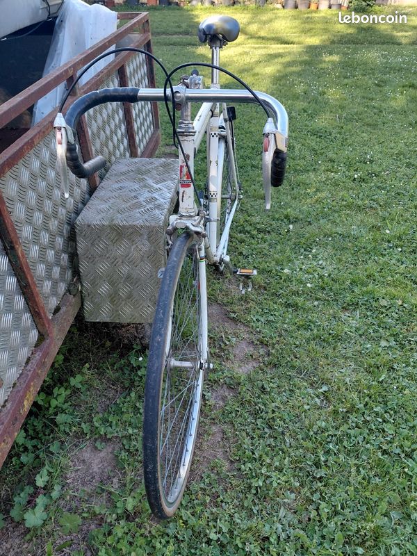 Vélo de course Peugeot (image 2)