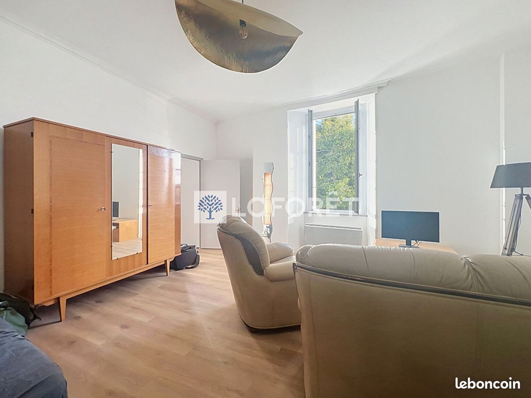 Maison 2 pièces 40 m² · à Bressuire · 40 m² · 490 €/mois