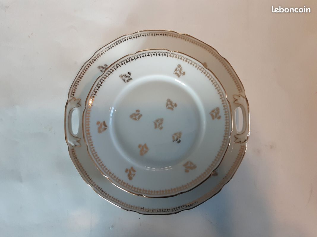 Service dessert porcelaine de Limoges, un plat de service 27cm et 8 assiettes à dessert 18 cm très finement décorées (image 2)
