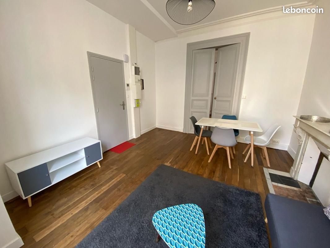 Appartement 2 pièces 43 m² - Poitiers 86000 (image principale 0)