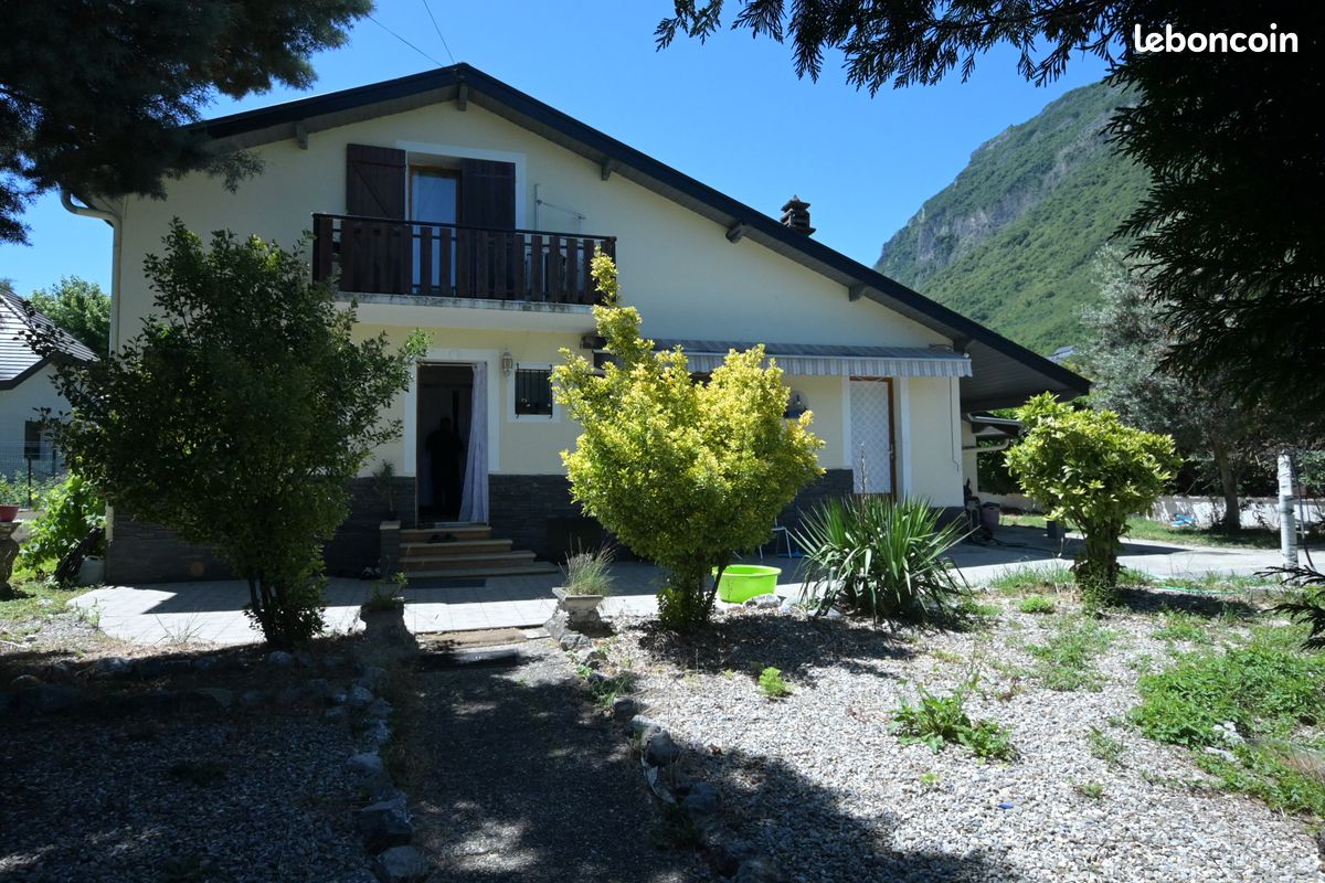 Maison 5 pièces 97 m² · à Montmélian · 97 m² · 370 000 €