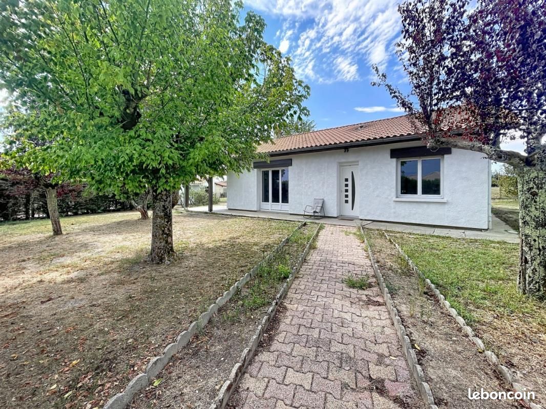Maison 4 pièces 104 m² · à Saint-André-de-Cubzac · 104 m² · 1 330 €/mois