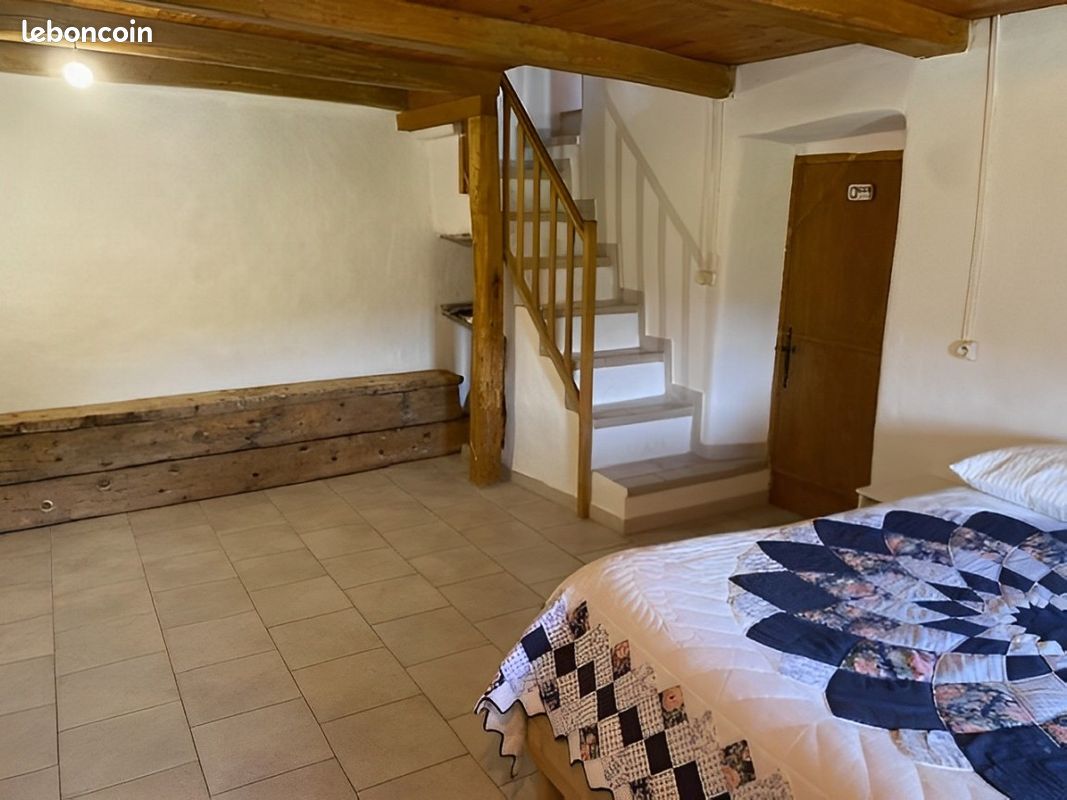 La Maison de la Croix, Maison de Village rustique en Ardèche, animaux de compagnie acceptés (image 7)