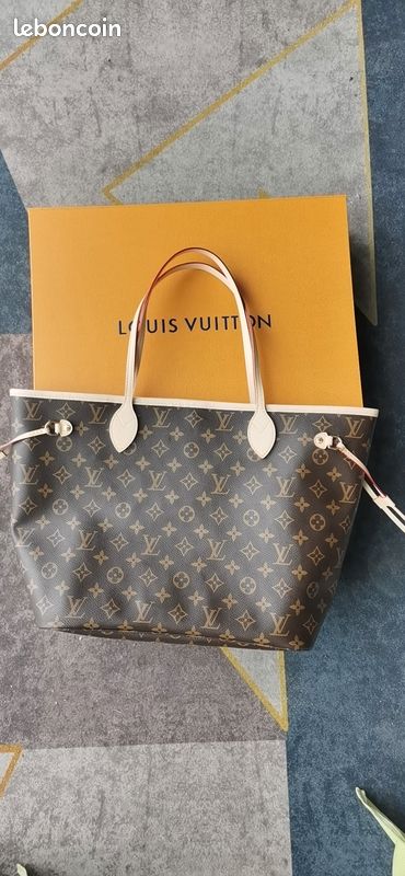 Sac à bandoulière Louis Vuitton (image 1)