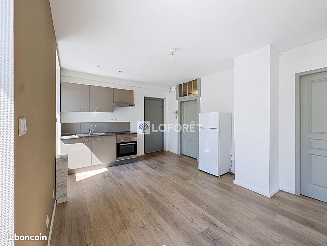 Appartement 3 pièces 49 m² · à Seloncourt · 49 m² · 495 €