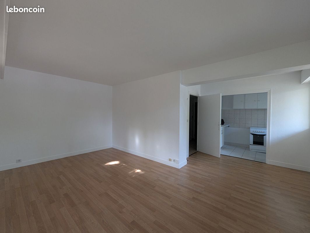 Appartement 1 pièce 36 m² · à Maisons-Laffitte · 36 m² · 944 €/mois