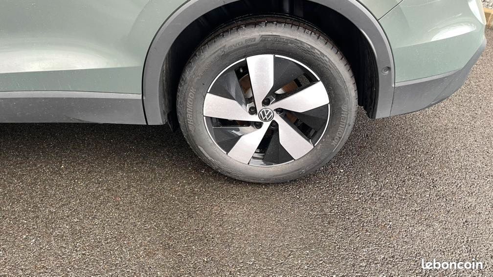 Volkswagen TIGUAN 1.5 ETSI 150CH LIFE PLUS DSG7 (image 7)