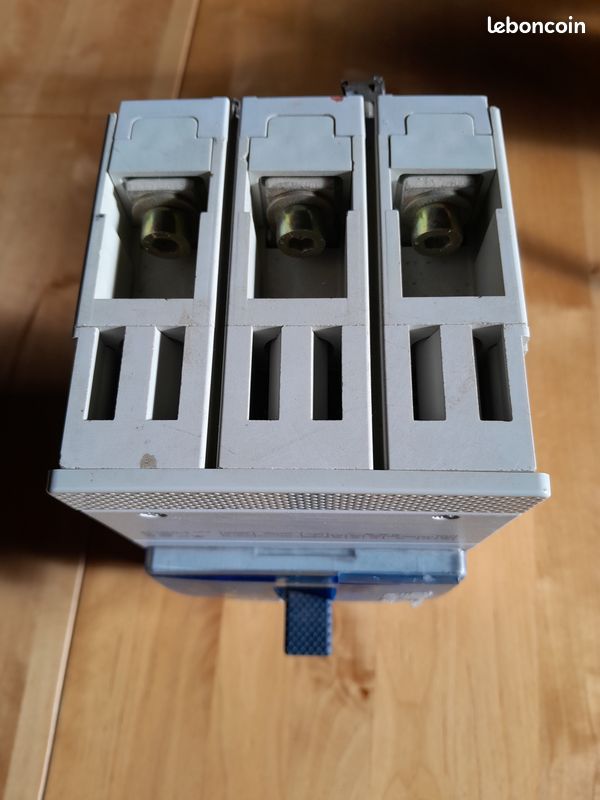 Disjoncteur magnétothermique DPX250 (image 3)
