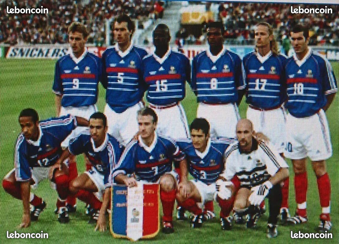 Foot / France 98 / figurine articulée / Nestlé - Collection