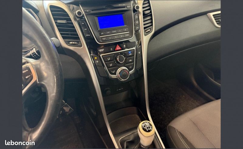 Hyundai I30 1.6 CRDI110 PACK BUSINESS BLUE DRIVE 5P (image 7)