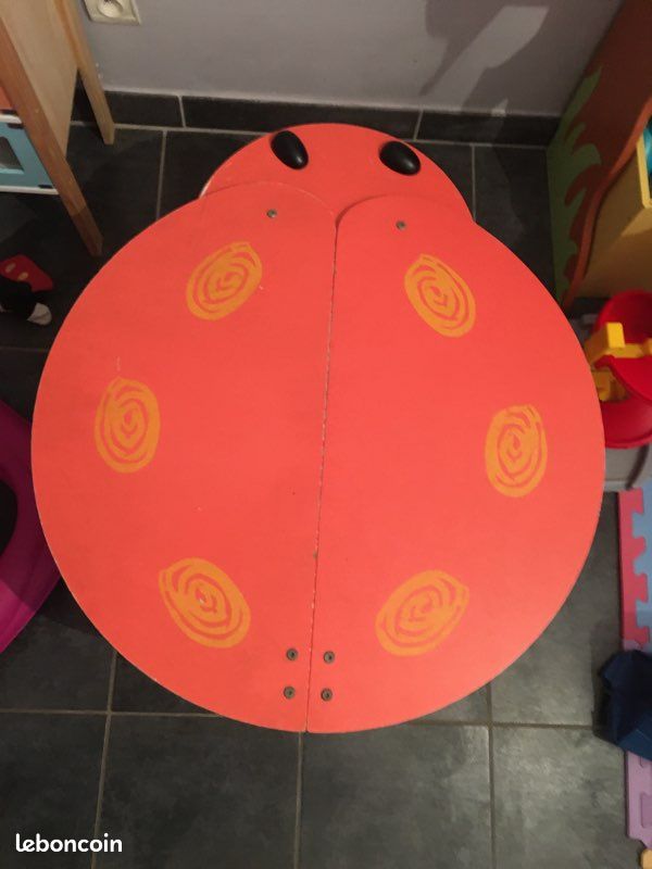 Table coffre coccinelle (image 2)