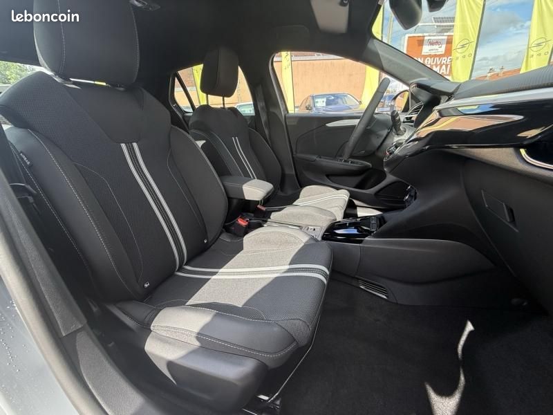 Opel Corsa 1.2 Turbo Hybrid 110ch GS e-DCT6 (image 11)