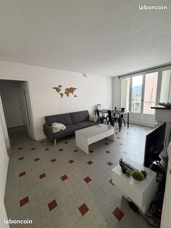 Appartement 4 pièces 67 m² · à Saint-Martin-d'Hères · 67 m² · 145 000 €