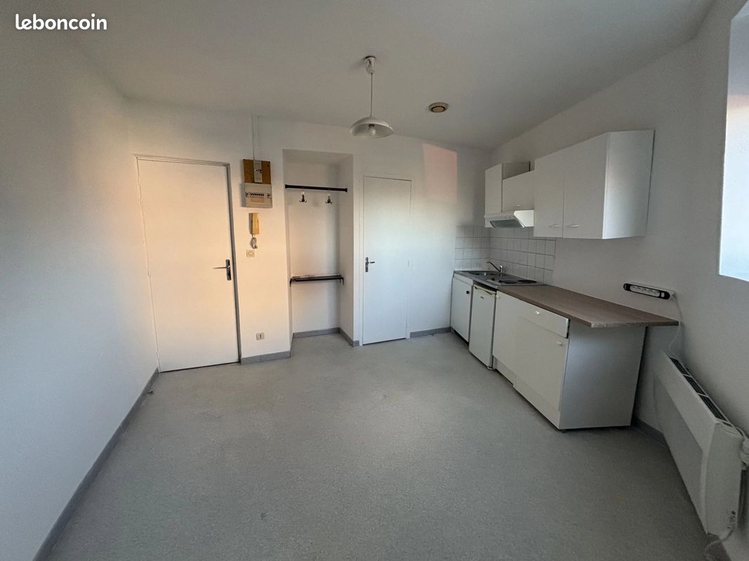 Appartement 1 pièce 15 m² · à Roubaix · 15 m² · 430 €/mois