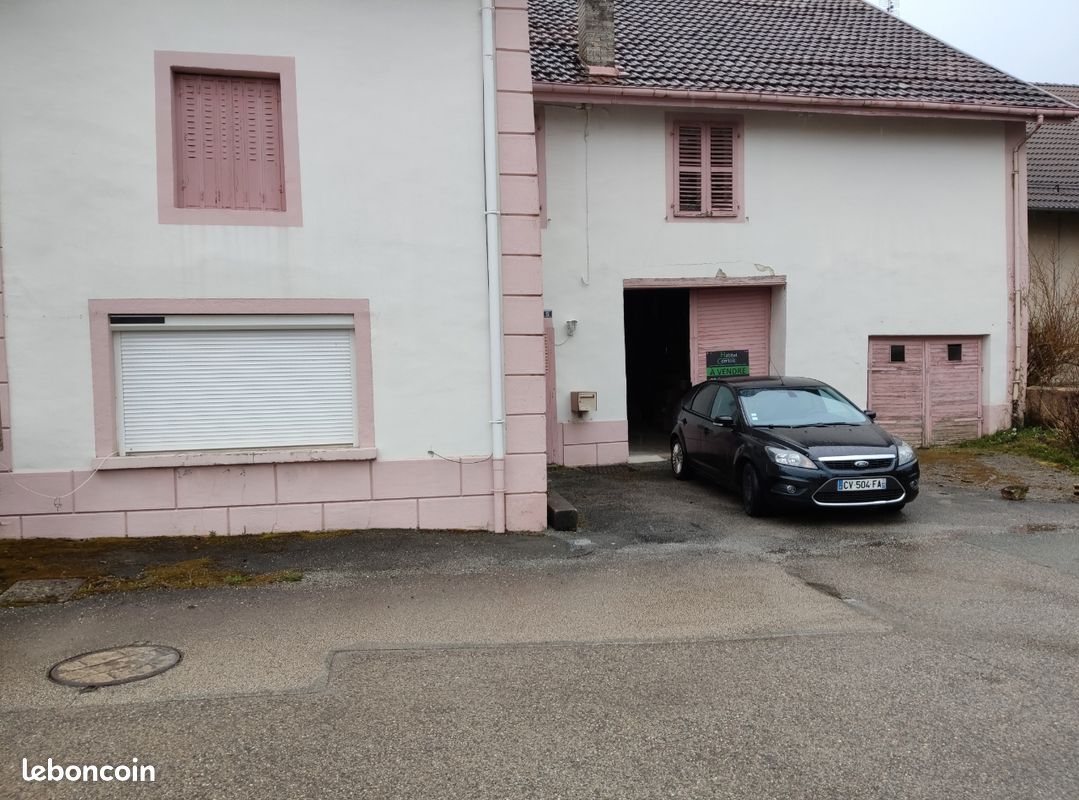 Maison 6 pièces 115 m² · à Montécheroux · 115 m² · 88 000 €