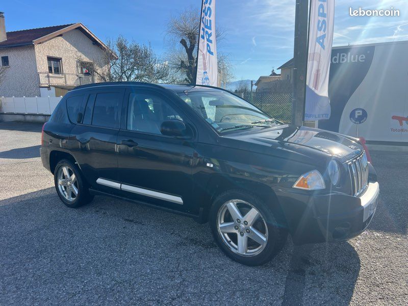 JEEP COMPASS 2.0 CRD 140ch 4X4 71800 KILOMÈTRES (image 1)