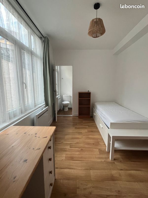 Appartement 1 pièce 15 m² · à Lille · 15 m² · 400 €