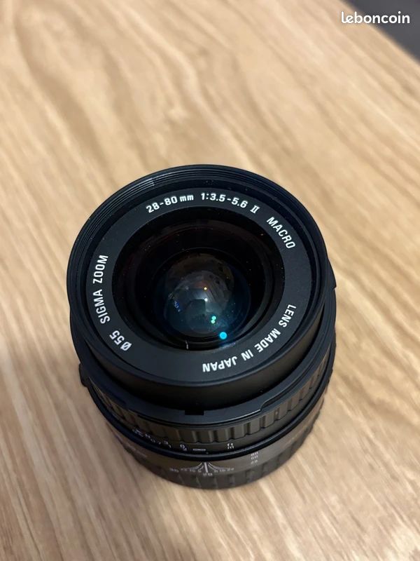 Objectif Zoom Minolta AF 28-80mm F/3.5-5.6 Pour Sony Alpha (monture A) - Avec Pare-soleil - Occasion