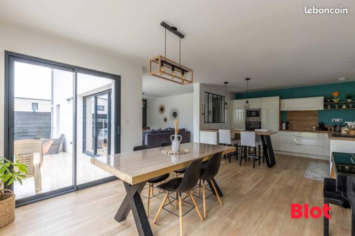 Maison 6 pièces 172 m²