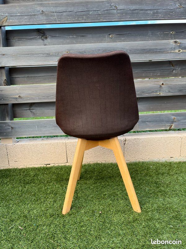 Chaises scandinaves (image 3)