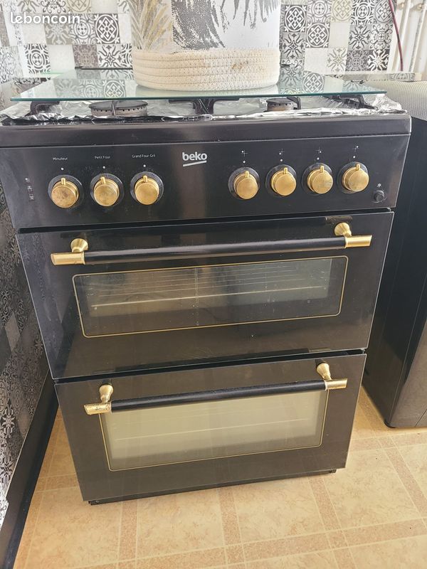 Nos cuisinières mixtes - four électrique et taque de cuisson au gaz