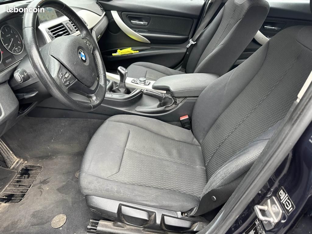 BMW SERIE 3 318d Touring Lounge TOURING F31 318d PHASE 1 (image 14)
