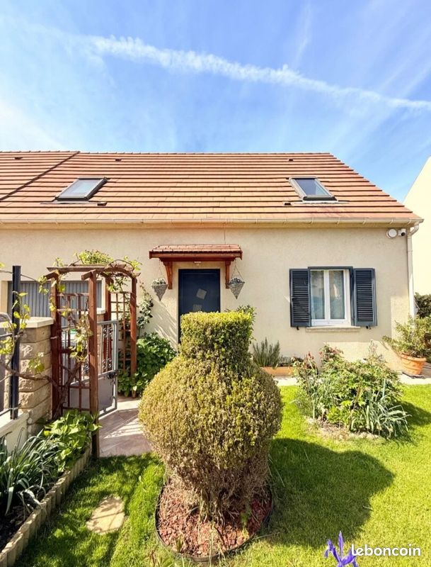 Maison 5 pièces 90 m² · à Gonesse · 90 m² · 349 000 €