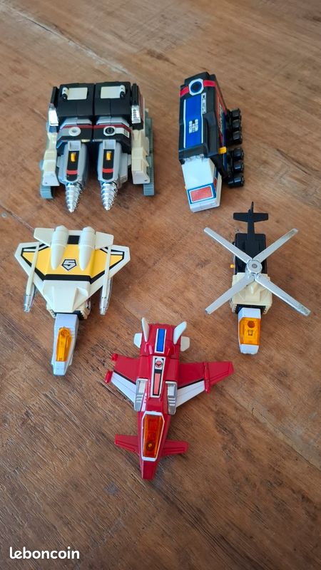 PART ROBOT DX Sentai Changeman Lot 2 Poings Vintage Bandai A-1 no Bioman Maskman EUR 29,99 - FR