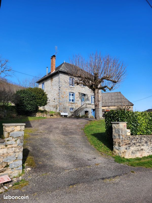 Maison 6 pièces 150 m² · à Albussac · 150 m² · 180 000 €