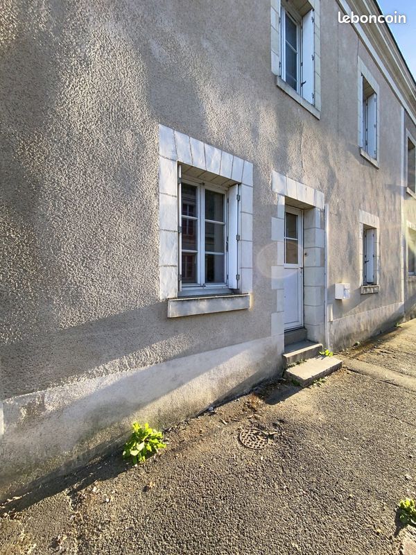 Maison 6 pièces 111 m² · à Cléré-les-Pins · 111 m² · 138 500 €